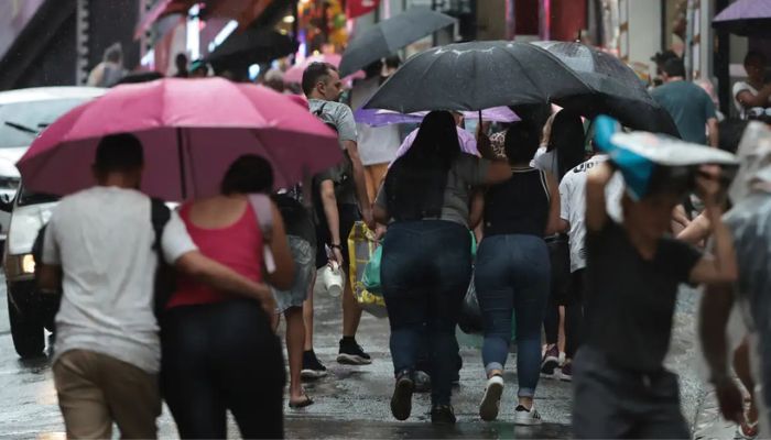  Inmet alerta para chuvas fortes no Sudeste e no Paraná 